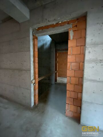 9- FENERYOLU MARMARAY İSTASYONDA DAİRELER